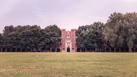 IB A-LEVEL SAT2 AP语言类考试如何选择